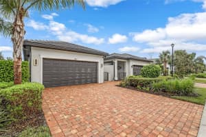 7682 Jacaranda Ln, Naples, FL 34114, Sold 04/26/23