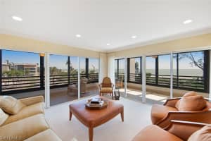 1605 Middle Gulf Dr UNIT 213, Sanibel, FL 33957, Sold 05/16/23