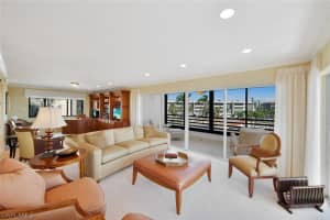 1605 Middle Gulf Dr UNIT 213, Sanibel, FL 33957, Sold 05/16/23