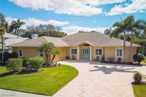 2197 Pinewoods Cir, Naples, FL 34105, Sold 04/13/23