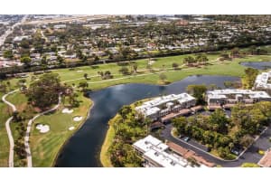 222 Wildwood Ln, Naples, FL 34105, Sold 04/03/23