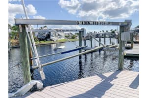17641 Peppard Dr, Fort Myers Beach, FL 33931, Sold 03/31/23