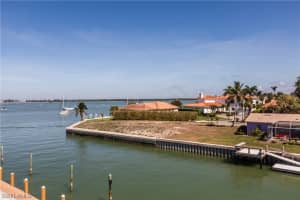991 N Barfield Dr, Marco Island, FL 34145, Sold 05/01/23