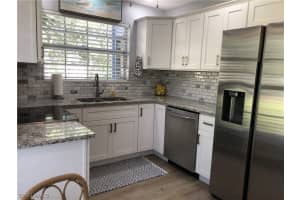 10450 Lakeport Ct, Lehigh Acres, FL 33936, Sold 04/17/23