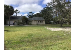 7256 Lake Dr, Fort Myers, FL 33908, Sold 04/27/23