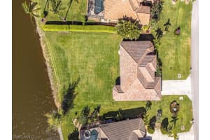 18391 Royal Hammock Blvd, Naples, FL 34114, Sold 04/18/23