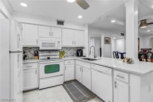 1025 Foxfire Ln, Naples, FL 34104, Sold 04/17/23