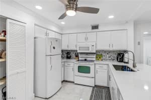 1025 Foxfire Ln, Naples, FL 34104, Sold 04/17/23