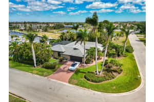 1041 S Town and River Dr, Fort Myers, FL 33919, Sold 07/13/23