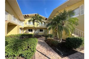8135 Country Rd, Fort Myers, FL 33919, Sold 04/19/23