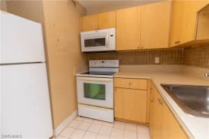 1830 Maravilla Ave, Fort Myers, FL 33901, Sold 06/06/23