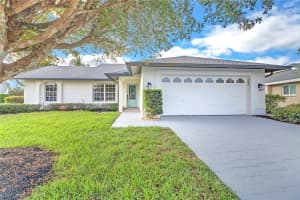 22662 Island Lakes Dr, Estero, FL 33928, Sold 05/16/23