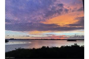 337 Vintage Bay Drive, MARCO ISLAND, FL 34145 Sold 01/16/24