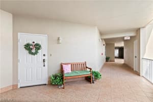 337 Vintage Bay Drive, MARCO ISLAND, FL 34145 Sold 01/16/24