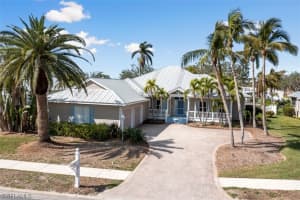 16150 Bentwood Palms Dr, Fort Myers, FL 33908, Sold 05/17/23