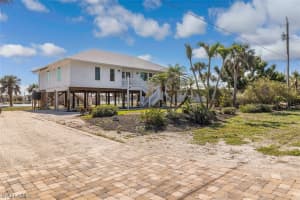 3311 Twin Lakes Ln, Sanibel, FL 33957, Sold 08/01/23