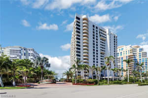 4451 Gulf Shore Blvd N 203, Naples