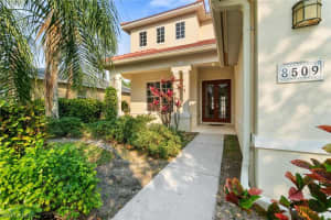 8509 Laurel Lakes Blvd, Naples, FL 34119, Sold 03/21/23