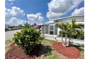 107 Gaslight Ave, North Fort Myers, FL 33917, Sold 01/19/24