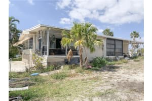 17951 Bryan Ct, Fort Myers Beach, FL 33931, Sold 04/05/23