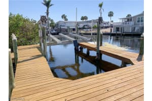 17740 Canal Cove Ct, Fort Myers Beach, FL 33931, Sold 04/28/23
