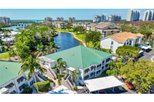 529 Club Side Dr, Naples, FL 34110, Sold 06/09/23