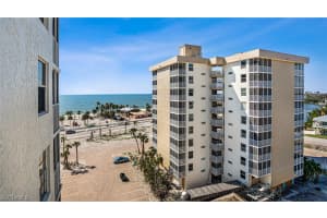 5800 Bonita Beach Rd SW, Bonita Springs, FL 34134, Sold 06/09/23