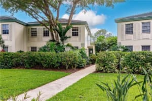117 Bobolink Way #17b, Naples, FL 34105, Sold 05/24/23