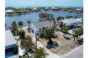 3301 Twin Lakes Ln, Sanibel, FL 33957, Sold 04/24/23