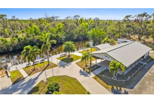 41 Williamsburg Way, Fort Myers, FL 33908 - MLS#223016188