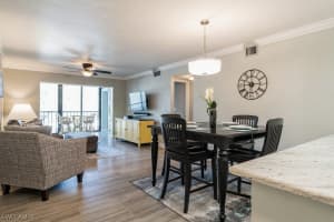228 Fox Glen Dr, Naples, FL 34104, Sold 04/13/23