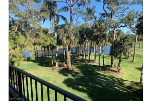 107 Clubhouse Ln, Naples, FL 34105, Sold 08/07/23