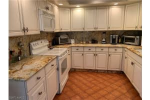 107 Clubhouse Ln, Naples, FL 34105, Sold 08/07/23