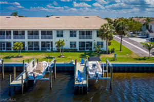 385 Stella Maris Dr N, Naples, FL 34114, Sold 06/30/23