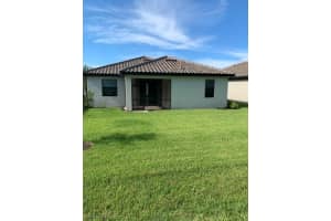 9200 Woodhurst Dr, Naples, FL 34120, Sold 07/26/23