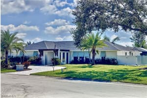 6932 Erin Marie Ct, Fort Myers, FL 33919, Sold 05/19/23