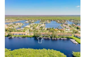 242 Newport Dr, Naples, FL 34114, Sold 04/06/23