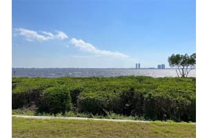 5546 Adam Dr, North Fort Myers, FL 33917, Sold 04/12/24