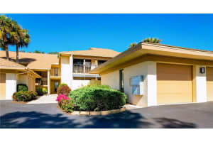 517 Lake Louise Cir, Naples, FL 34110, Sold 04/03/23