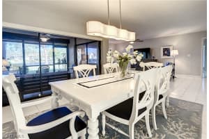 517 Lake Louise Cir, Naples, FL 34110, Sold 04/03/23