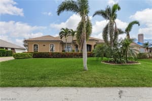 11862 Royal Tee Cir, Cape Coral, FL 33991, Sold 09/12/23