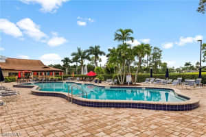 200 Palm Dr 43-7, Naples