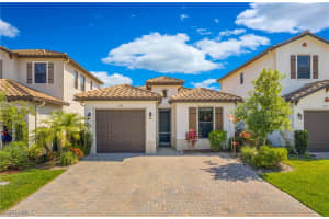 8828 Madrid Cir, Naples, FL 34104, Sold 08/02/23