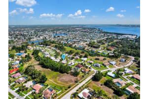 4235 Glasgow Ct, North Fort Myers, FL 33903, Sold 05/31/23