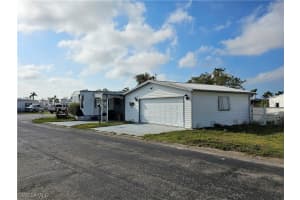 11121 Bombay Ln, Fort Myers, FL 33908, Sold 04/14/23