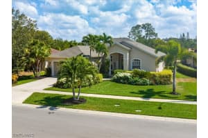 752 Briarwood Blvd, Naples, FL 34104, Sold 05/02/23