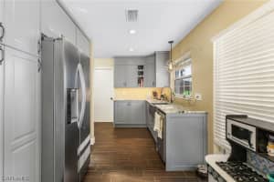2919 SE 22nd Ave, Cape Coral, FL 33904, Sold 12/20/23