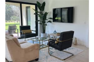 16356 Viansa Wy, Naples, FL 34110, Sold 08/15/23