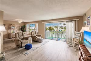 13511 Stratford Pl Cir APT 206, Fort Myers, FL 33919, Sold 07/24/23
