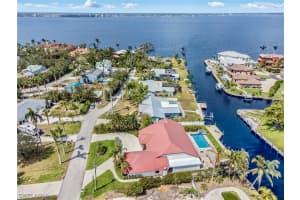 547 Bayside Dr, Fort Myers, FL 33919, Sold 04/28/23